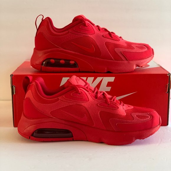 Nike Shoes - WAIR MAX 200